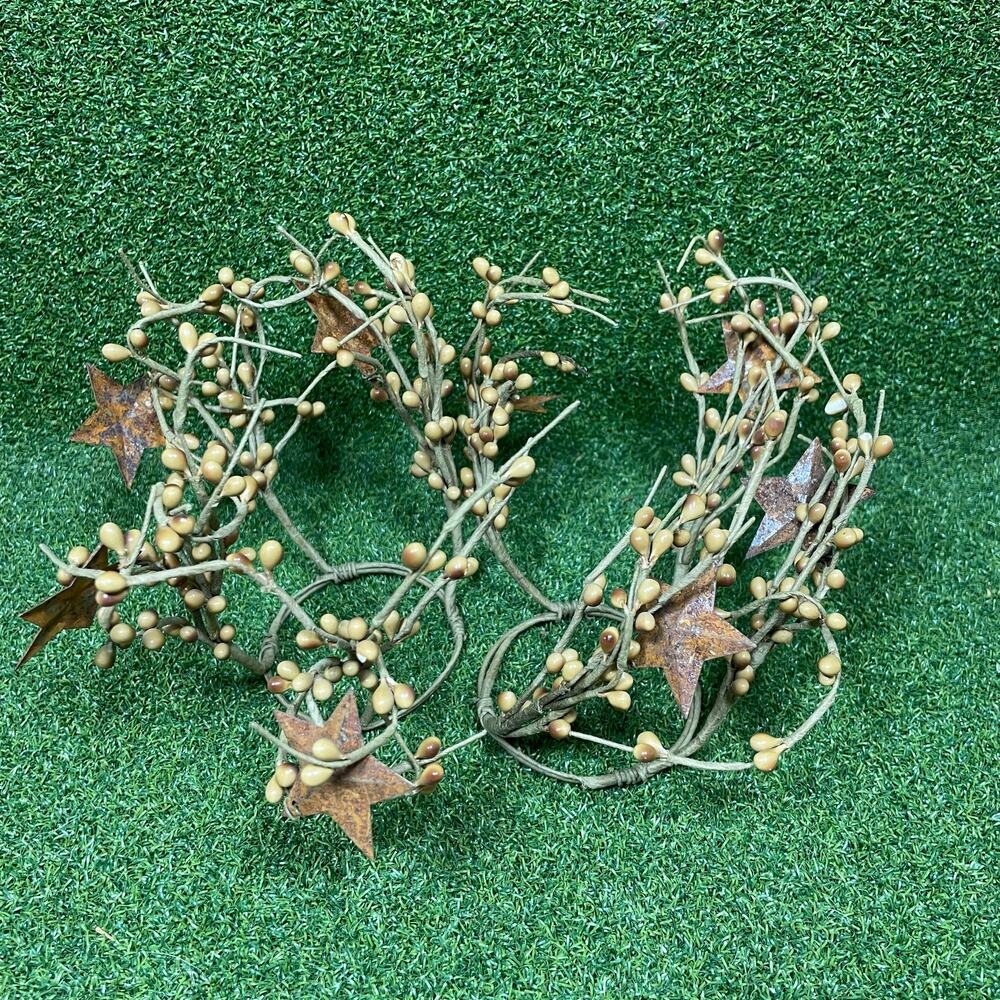 Vintage Teastain Pip Berry and Rusty Stars Candle Ring